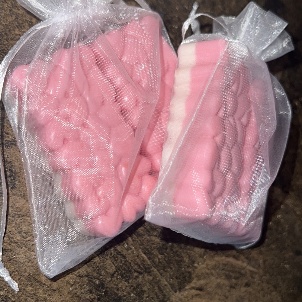 Pink and White Hand Soap Bath & Body Bundle